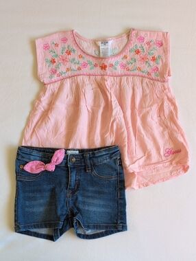 Hudson Girls Denim Shorts & Guess Embroidered Boho Top Outfit Set Size 5